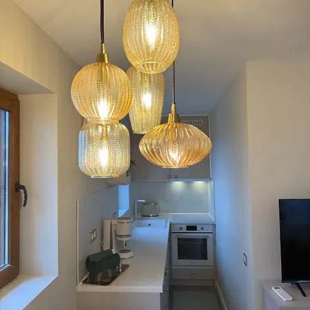 Moderne Et Chic & *