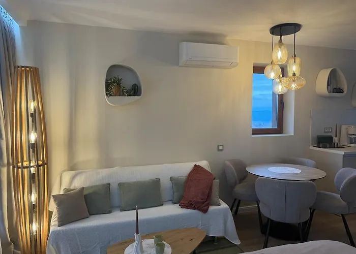 Апартаменты Moderne Et Chic &